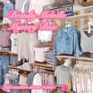 4 RANDOM BRANDY MELVILLE ITEMS!!✨✨
